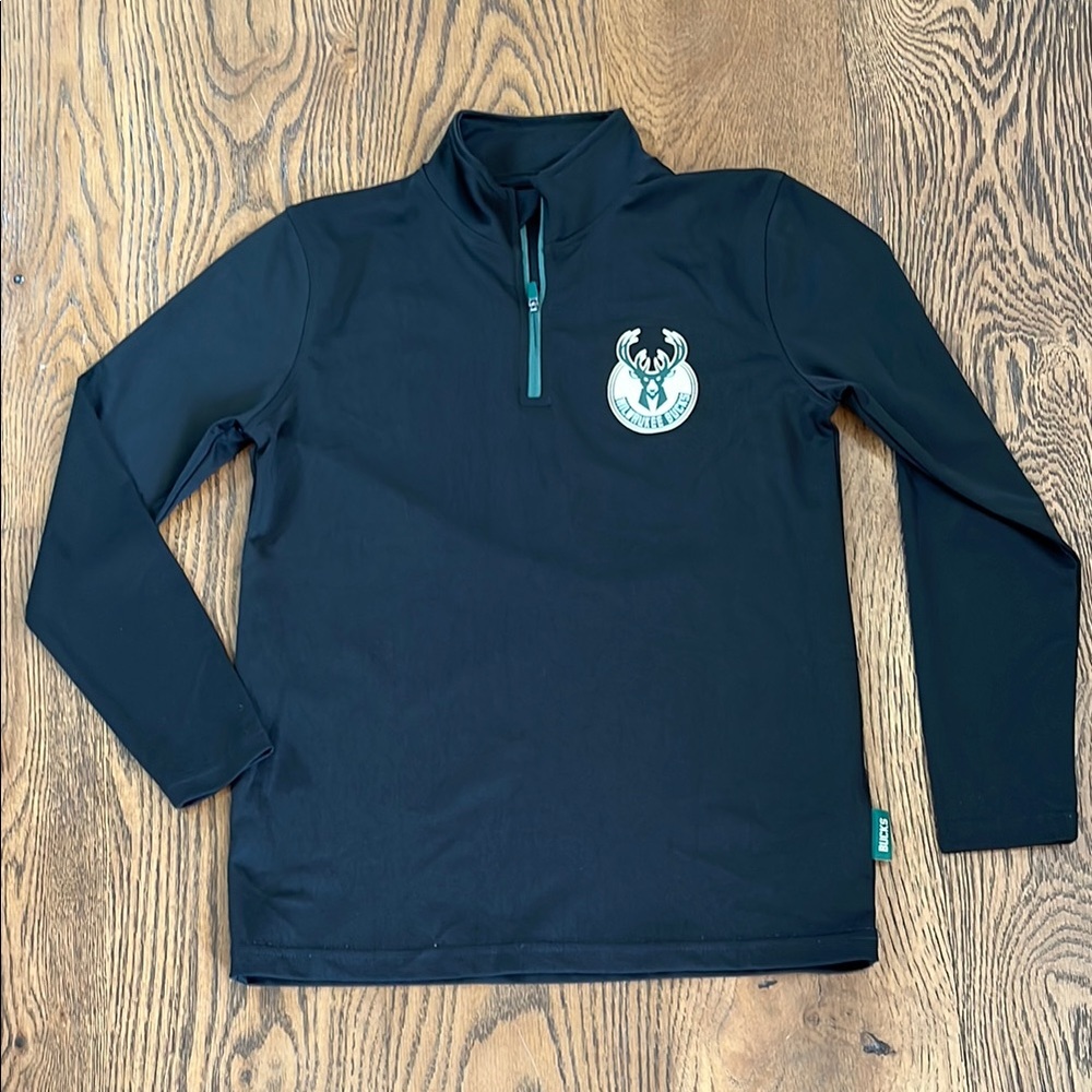 NBA Black Long Sleeve Pullover
